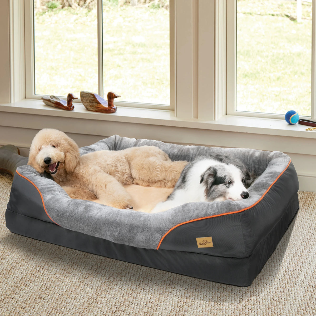 Comfortable Fleece Dog Bed With Removable Washable Cover